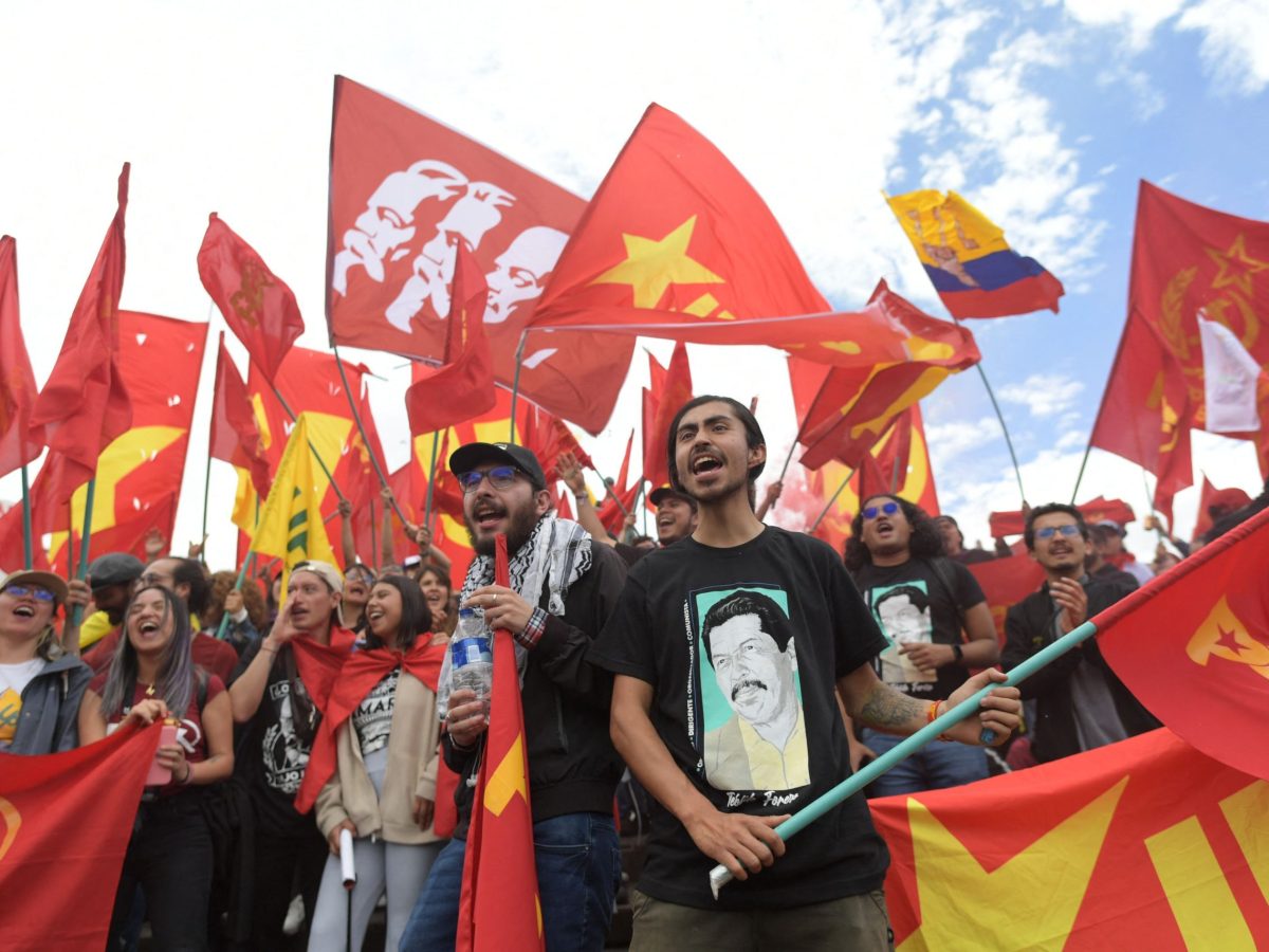 On May Day, Colombians mobilize to defend the Petro government