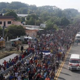 Migrant Caravan Grows to 7,000, Trump Vows to Slash Central American Aid