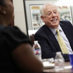 Watch—Democrat Phil Bredesen Campaign Urges Illegal Immigrants to ‘Get Involved’ in Campaign