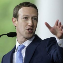Zuckerberg: Facebook Considering Paying Publishers for ‘High Quality News’