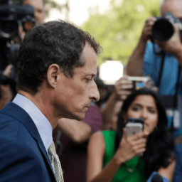 Anthony Weiner Released from Bronx Halfway House at End of Sexting Sentence