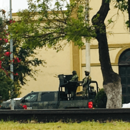 Cartel Gunmen Attack Mexican Border City Military Building