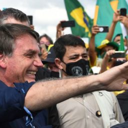 Bolsonaro Supporters Confront ‘Antifascists’ in Clashes Across Brazil