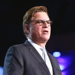 Aaron Sorkin: Americans Who Tolerate Trump Supporters Are Like Apologists for Racists